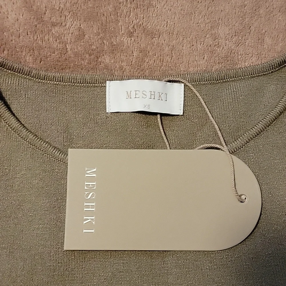 Meshki Olive Long Sleeve - Picture 4 of 5